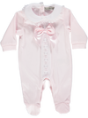 Babygrow rosa para menina com detalhes rendados e laço