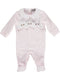 Babygrow rosa com peito branco e flores