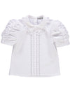 Blusa com rendas e brilhantes roxos
