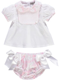 Conjunto rosa e branco florido de blusa e tapa fralda