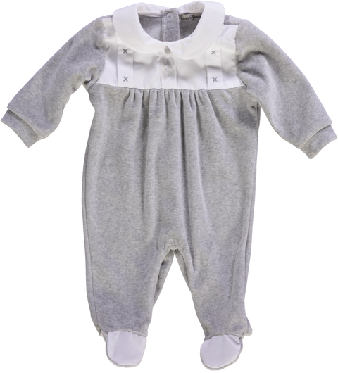 Babygrow de menino com detalhes bordados