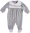 Babygrow de menino com detalhes bordados